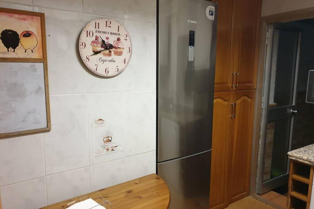 Beautiful And Cozy Apartment In Seville. Bagian luar foto